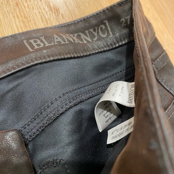 BlankNYC brown faux leather low rise pants size 27 - Picture 8 of 11